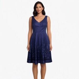 MAGGY LONDON Navy Blue V-Neck Fit Flare Textured Dress Size 12 Wedding Cocktail